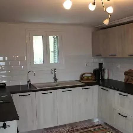 Lilac House Kefalonia בית נופש Ratzaklíon